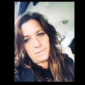 Meet your Posher, Leanne